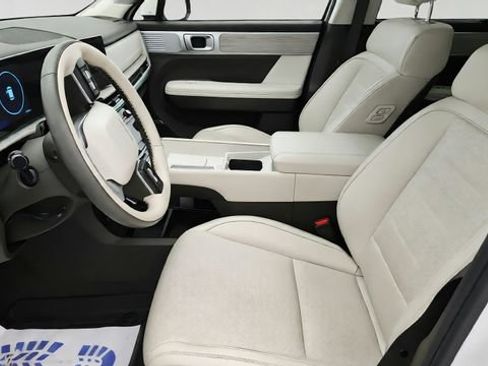 Used 2024 Hyundai Santa Fe Calligraphy AWD/4WD image 11