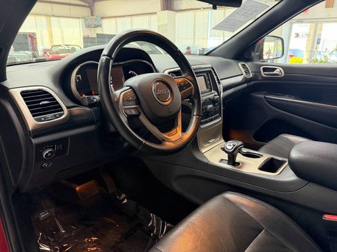 Used 2014 Jeep Grand Cherokee Laredo w/ Quick Order Package 23E AWD/4WD image 19