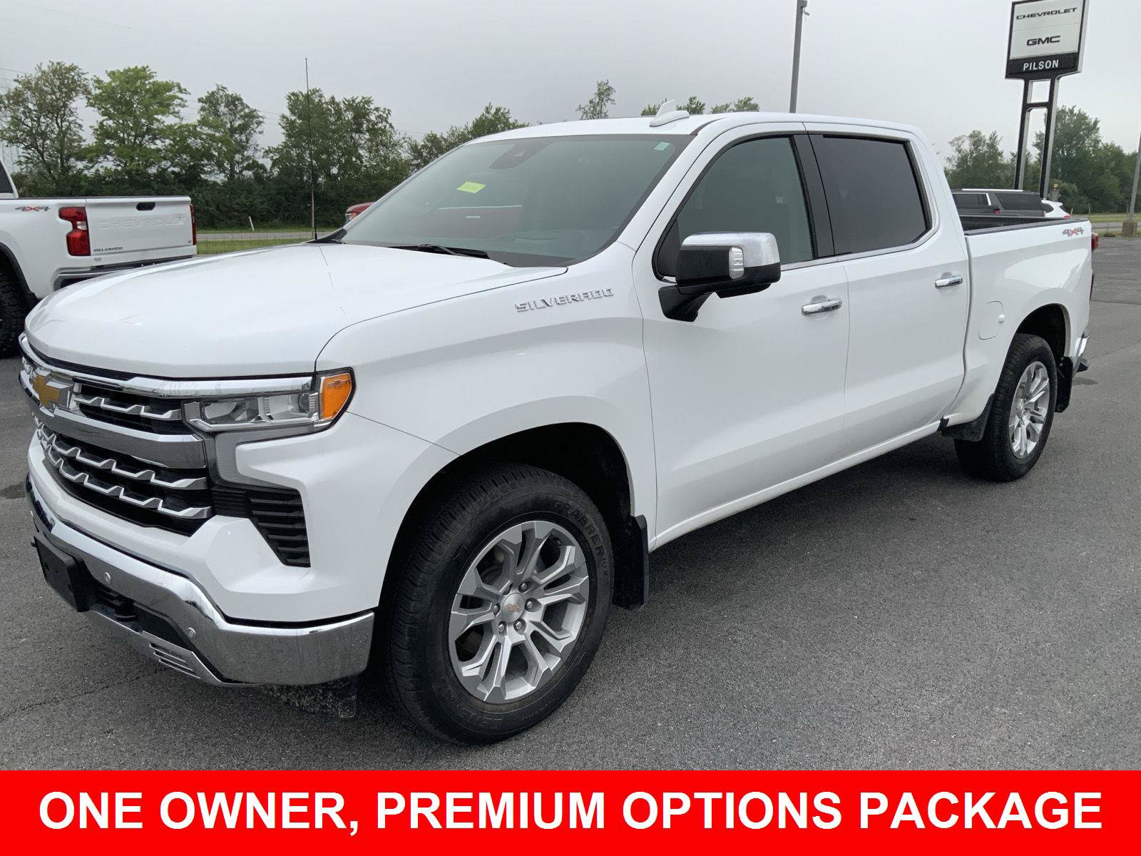 Used 2024 Chevrolet Silverado 1500 LTZ w/ LTZ Premium Package AWD/4WD image 4