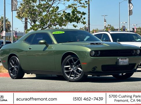 Used 2021 Dodge Challenger SXT w/ Blacktop Package RWD image 1
