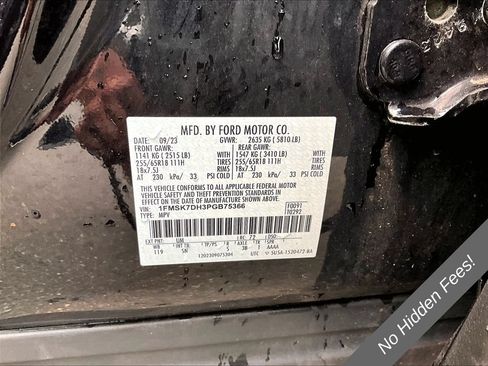 Used 2023 Ford Explorer XLT w/ Equipment Group 202A RWD image 29