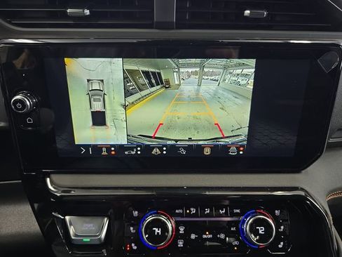 New 2026 GMC Sierra 1500 AT4 w/ Technology Package image 16