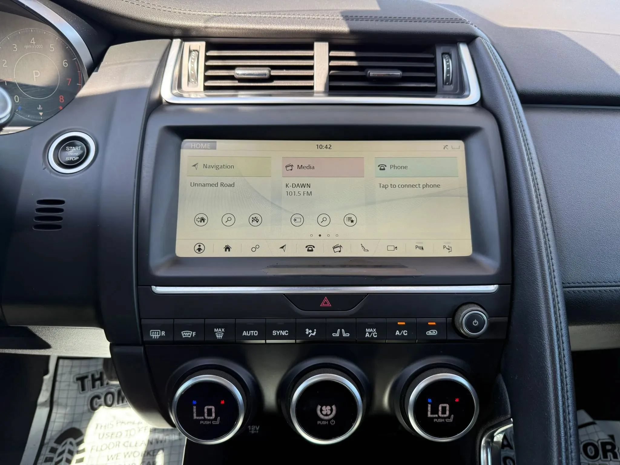 Used 2020 Jaguar E-PACE SE AWD/4WD image 20