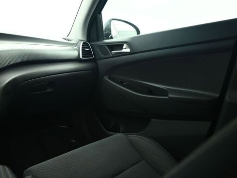 Used 2019 Hyundai Tucson SE FWD image 42