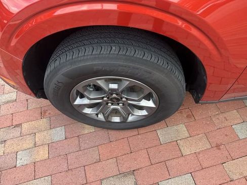 Used 2024 Ford Maverick XLT FWD image 10