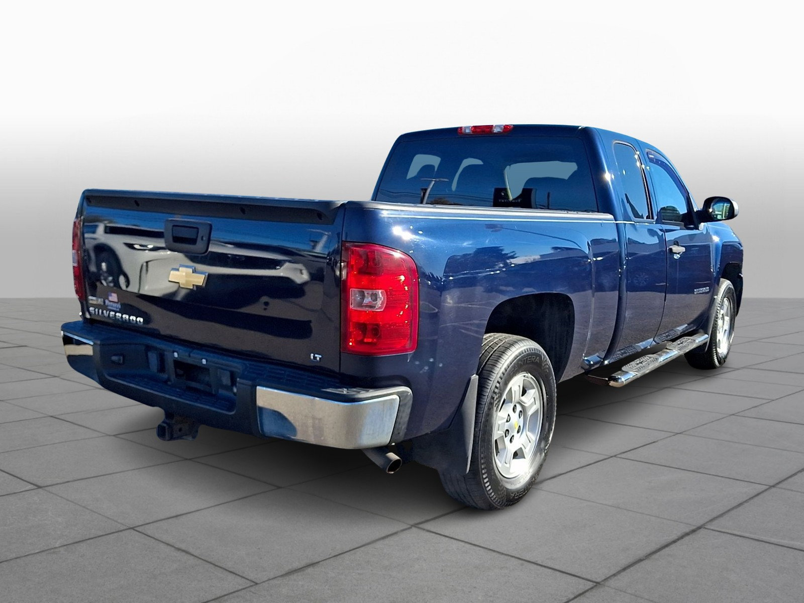 Used 2011 Chevrolet Silverado 1500 LT w/ All-Star Edition RWD image 7