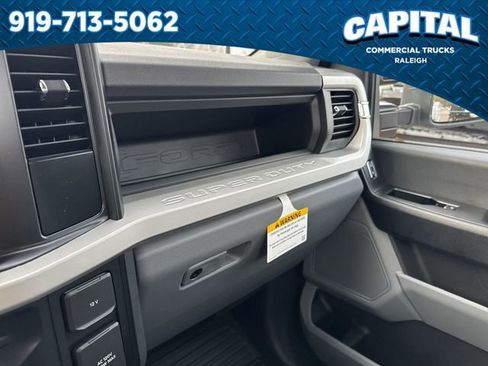 New 2026 Ford F250 XL w/ XL Chrome Package image 26