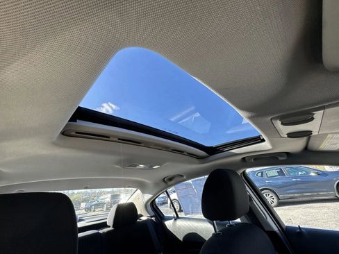 Used 2014 Chevrolet Cruze LT w/ All-Star Edition image 16