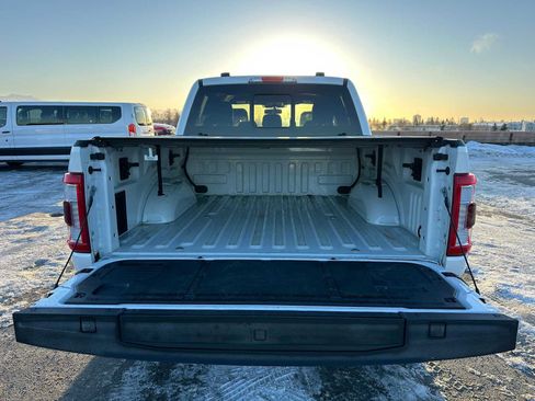 Used 2022 Ford F150 Lariat w/ Max Trailer Tow Package image 14