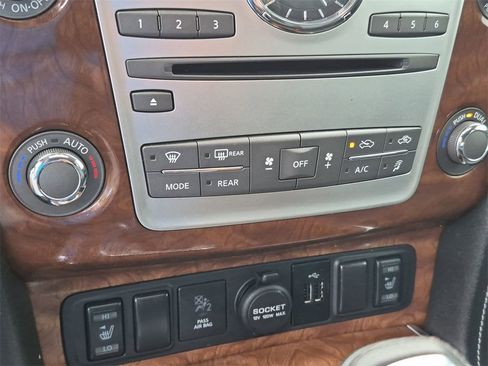 Used 2018 INFINITI QX80 2WD w/ Driver Assistance Package image 19