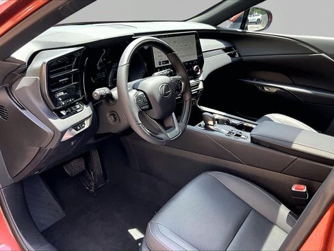 Used 2025 Lexus RX 350 Premium w/ Accessory Package AWD/4WD image 18
