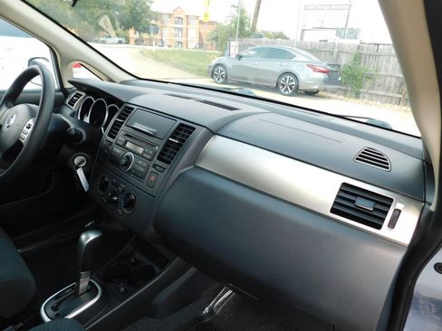 Used 2011 Nissan Versa 1.8 S w/ PWR Plus Pkg image 18