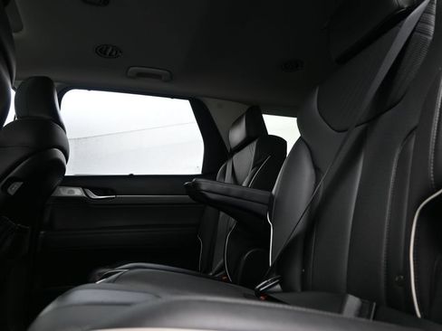 Used 2023 Hyundai Palisade SEL w/ Premium Package AWD/4WD image 12