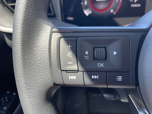 New 2026 Nissan Kicks SV w/ SV Premium Package FWD image 10