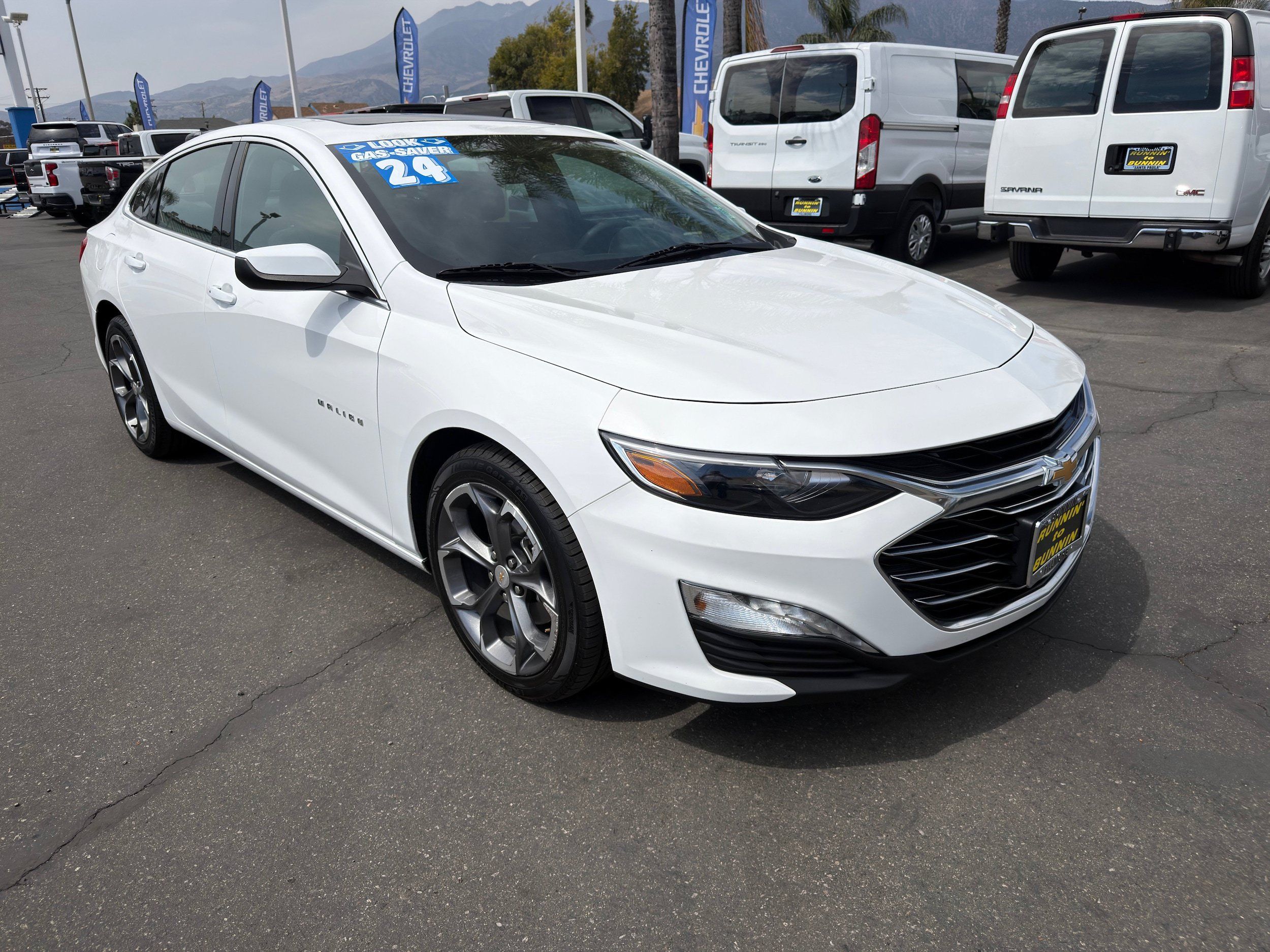 Used 2024 Chevrolet Malibu LT FWD image 3