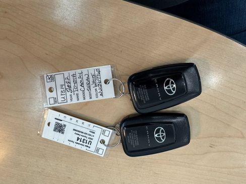 Certified 2022 Toyota Camry XSE w/ Navigation Package FWD image 29