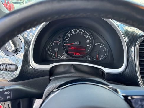 Used 2012 Volkswagen Beetle 2.0T FWD image 10