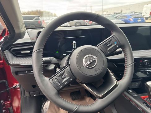 New 2026 Nissan Kicks SR w/ SR Premium Package AWD/4WD image 22