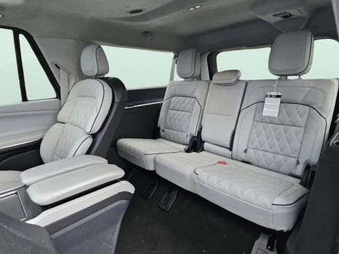 New 2026 Lincoln Navigator L Black Label image 26