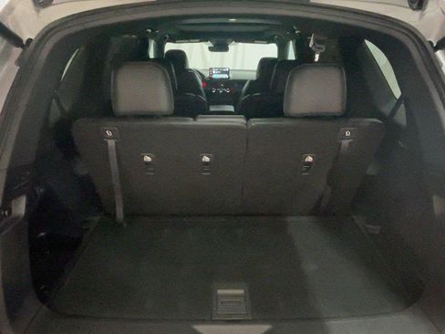 Used 2025 Honda Pilot TrailSport image 20