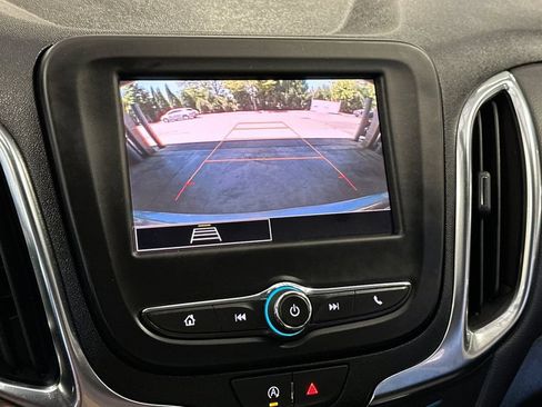 Used 2024 Chevrolet Equinox LT AWD/4WD image 20