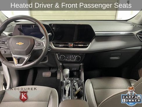 Used 2024 Chevrolet TrailBlazer LT w/ LT Cold Weather Package AWD/4WD image 14
