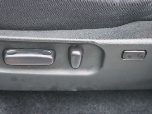 Used 2023 Toyota Tacoma TRD Off-Road image 20