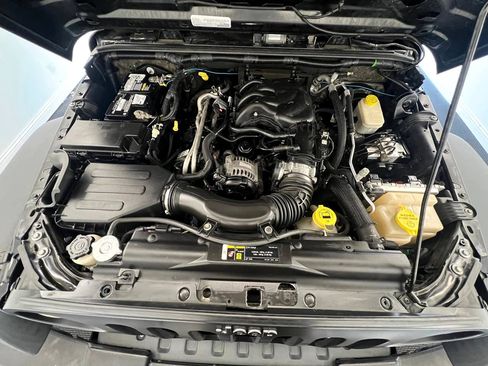 Used 2017 Jeep Wrangler Unlimited Sport image 23