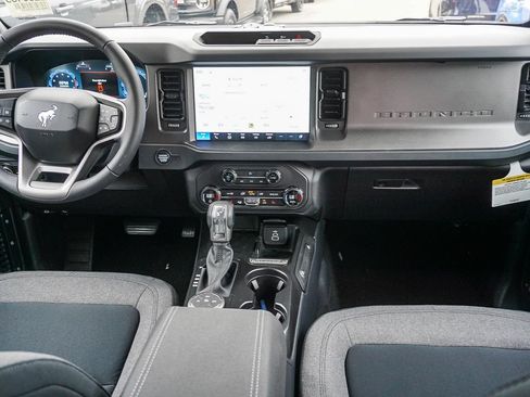 New 2026 Ford Bronco Big Bend AWD/4WD image 15