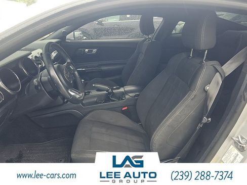 Used 2018 Ford Mustang GT RWD image 5