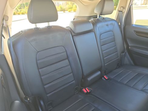 Used 2024 Honda CR-V EX-L image 12