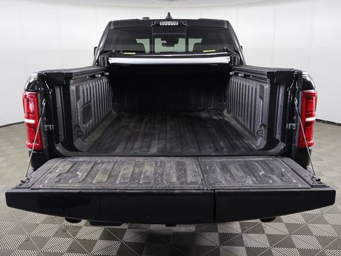 Used 2025 RAM 1500 Tungsten w/ Off-Road Group AWD/4WD image 21