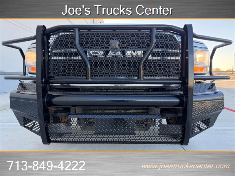 Used 2019 RAM 3500 Tradesman w/ Chrome Appearance Group RWD image 37