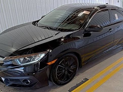 Used 2018 Honda Civic EX-T image 1