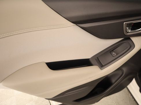 Used 2022 Subaru Forester Premium image 17