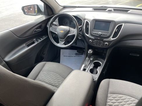 Used 2018 Chevrolet Equinox LT image 16