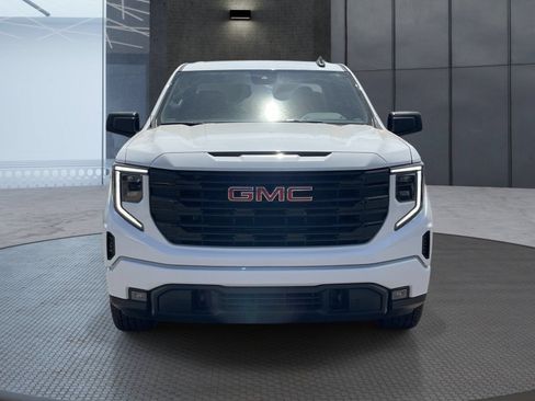 Certified 2026 GMC Sierra 1500 Elevation AWD/4WD image 9