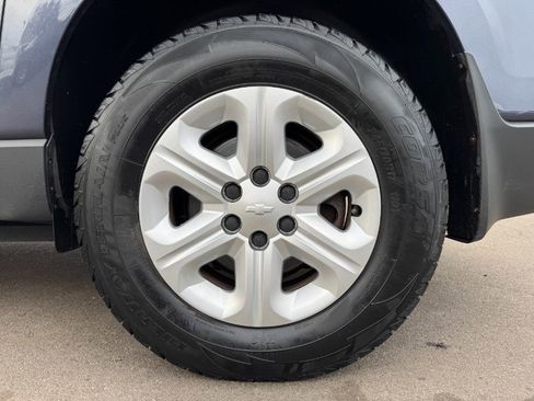 Used 2014 Chevrolet Traverse LS image 13