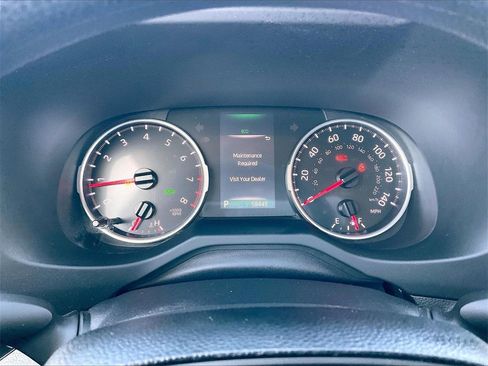 Used 2019 Toyota RAV4 XLE w/ Convenience Package image 24