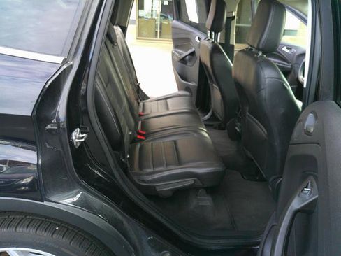 Used 2019 Ford Escape Titanium image 7