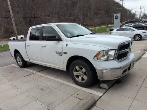 Used 2019 RAM 1500 Classic SLT image 7