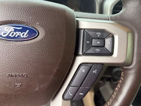 Used 2018 Ford F150 Lariat w/ Trailer Tow Package AWD/4WD image 24