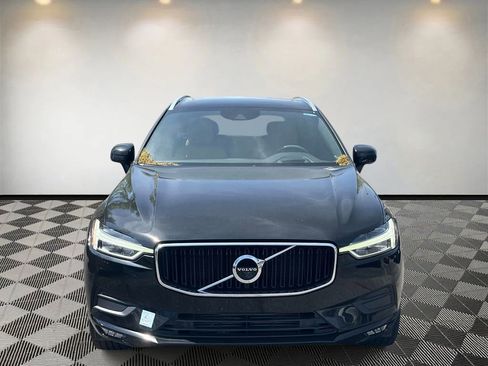 Used 2020 Volvo XC60 T5 Momentum w/ Protection Package Premier image 8