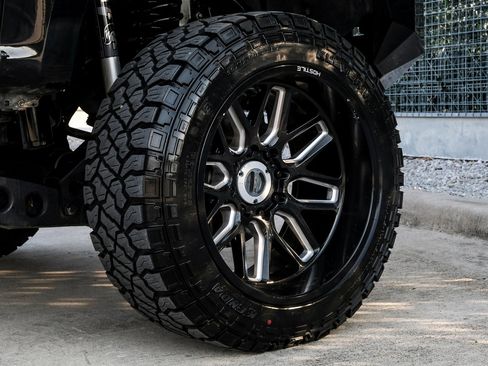 Used 2018 Ford F250 Limited w/ FX4 Off-Road Package image 64