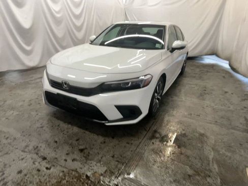 Used 2024 Honda Civic EX image 15