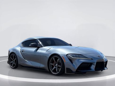 Used 2022 Toyota Supra RWD image 5