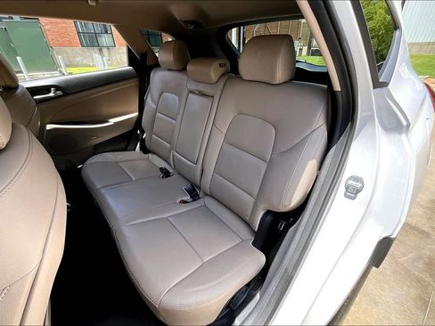 Used 2018 Hyundai Tucson SEL Plus AWD/4WD image 37