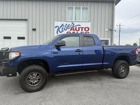 Used 2015 Toyota Tundra SR5 w/ TRD Off Road Package image 12