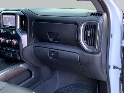 Used 2019 GMC Sierra 1500 SLT RWD image 16