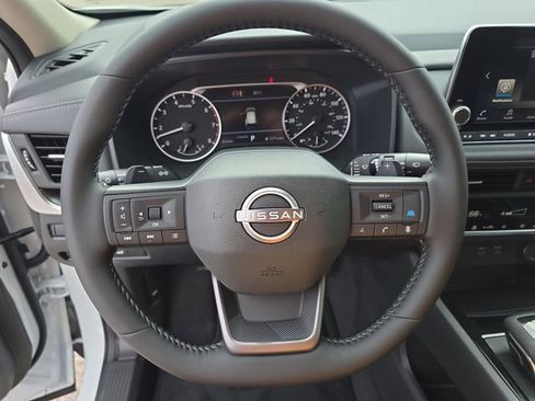 New 2026 Nissan Rogue SV w/ Cold Weather Package image 32